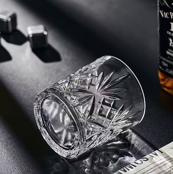 Vintažo stiliaus dvigubo stiklo kristalinės taurės (2 vnt., 210 ml)