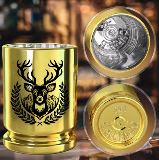 50 kalibro stikliukai "Elnias" (plastikiniai), 4 vnt
